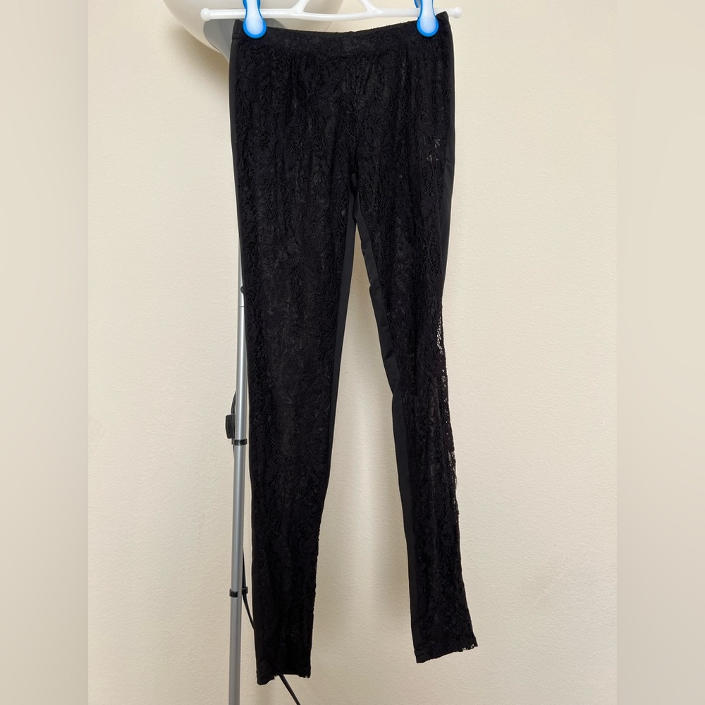 Slim Effect: Lace Legging - Half Solid Black & Ha… - image 5